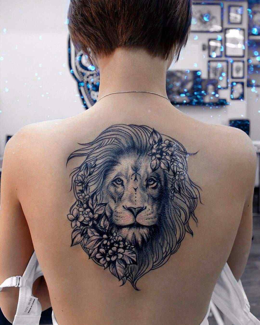 Zodiac tattoo lejon tillbaka tatuering idéer kvinnor tatuering design tatuering trender