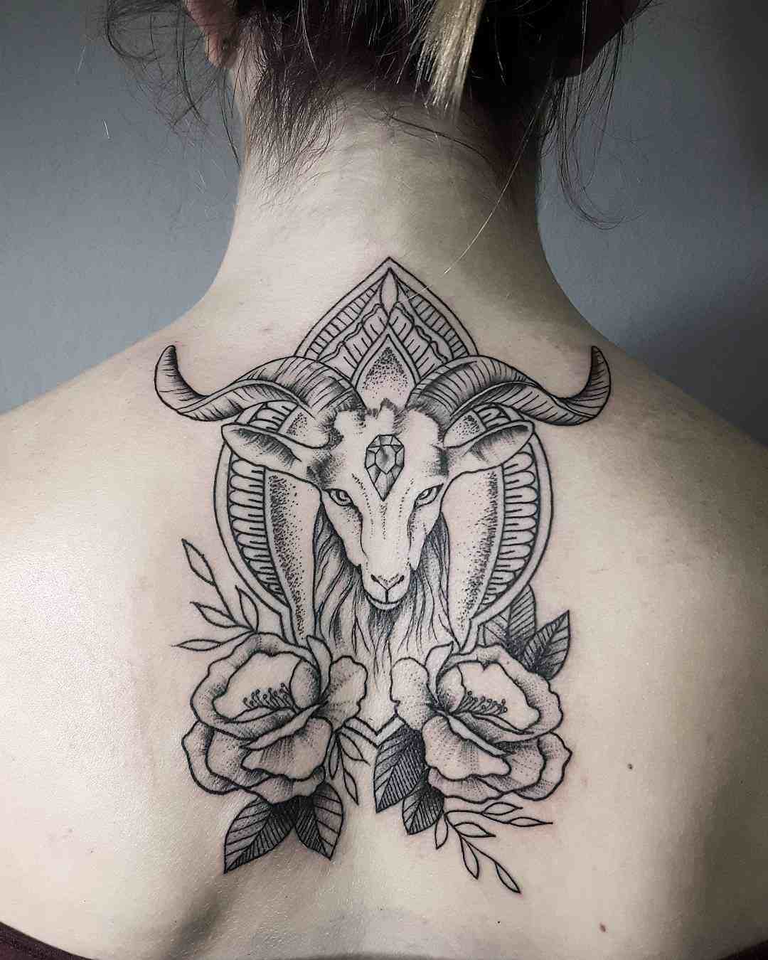 Zodiac Tattoo Capricorn Back Tattoo Ideas Roses Black White Tattoo Trends Women