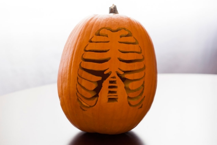 halloween-pumpa-mönster-bröstkorgen-carving-upphöjda-motiv