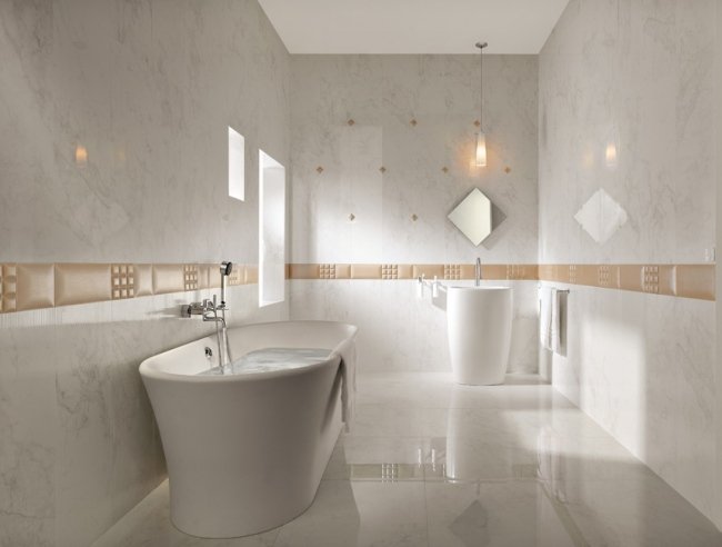 övernaturliga badrumsplattor marmorkantgrädde