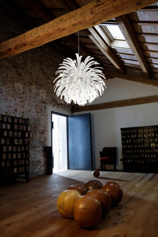 ljuskrona vit fläkt tempolampor design från italamp