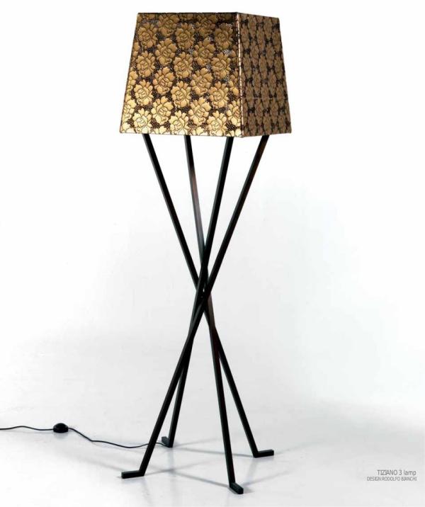 Italienska designer golvlampor gyllene spets lampskärm