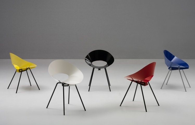 italienska-designer-möbler-stol-skal-färg-plast-ben-metall-modell-kd04