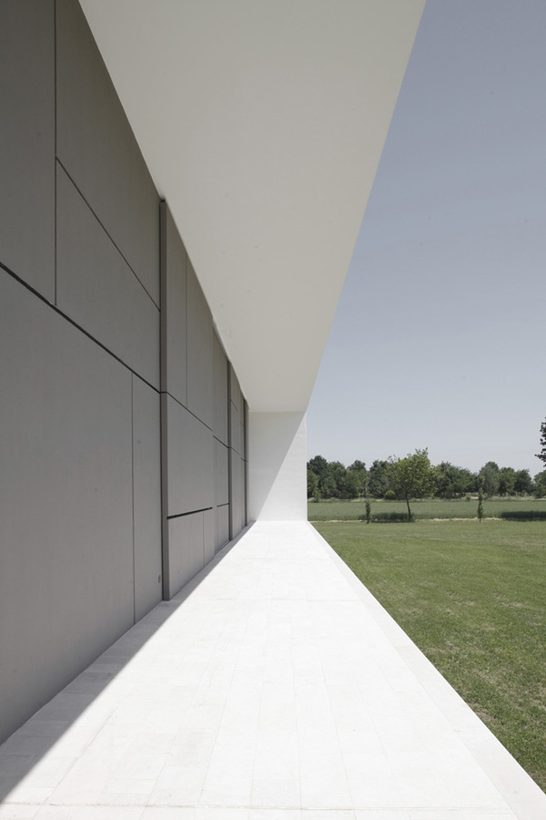 Italiensk husarkitektur minimalistisk husdesign - Outlook