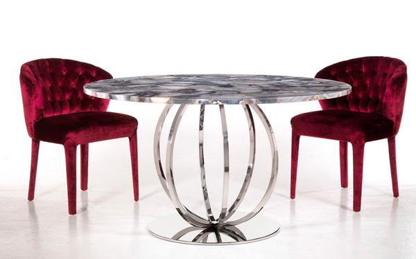 Italienska-möbler-av-Zanaboni-röda sammet-stolar
