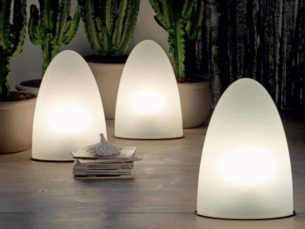 tibey bordslampa modern designer lights av cattelan