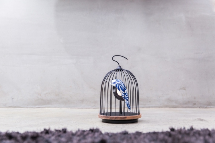 bluetooth-högtalare-bärbar-fågel-keramik-blå-kompakt