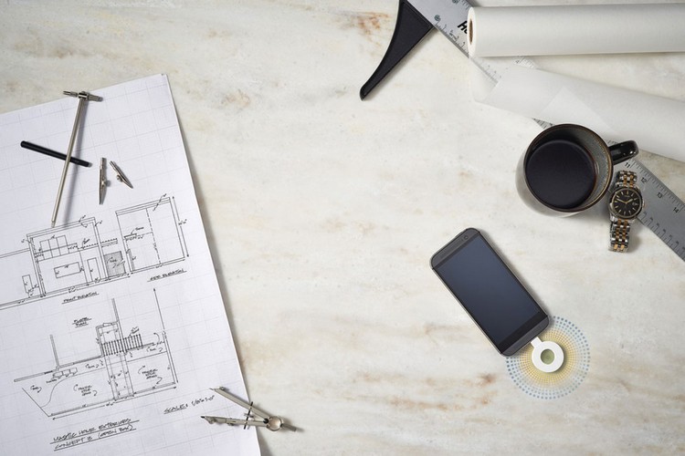 trådlös laddning-corian-bänkskiva-designer-arkitekter-skrivbord