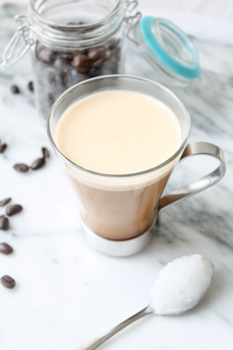 Kaffe smoothie kokosolja hälsosam