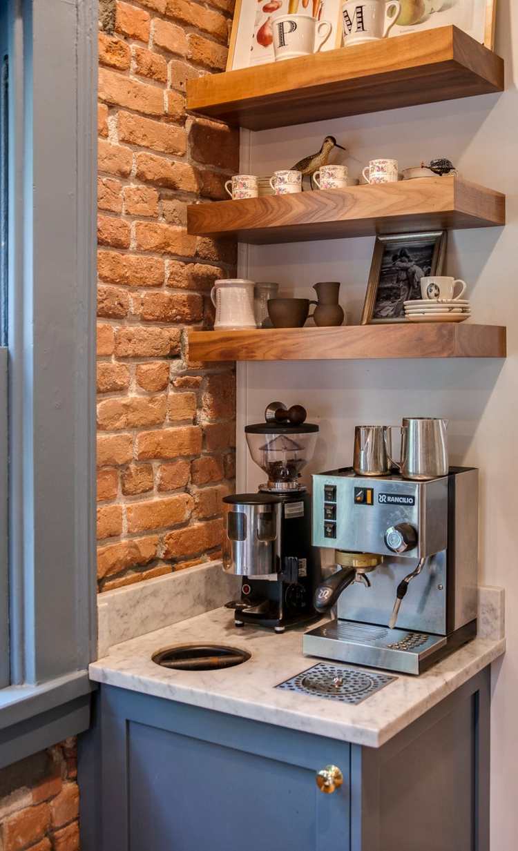 Kaffe station kök hur man utformar små lägenhetsinredningstips