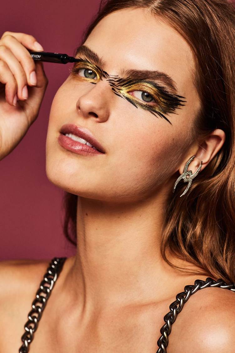 karneval mask make-up smink instruktioner abstrakta svarta ögon