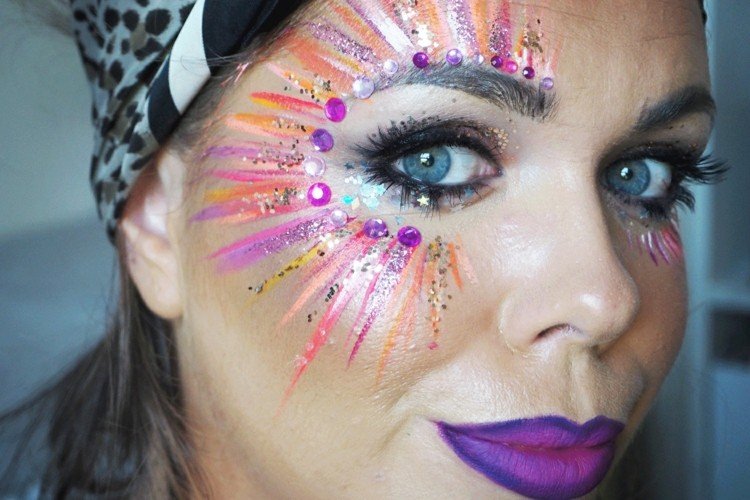 karnevalsmink glitter ansikte färgglada paljetter