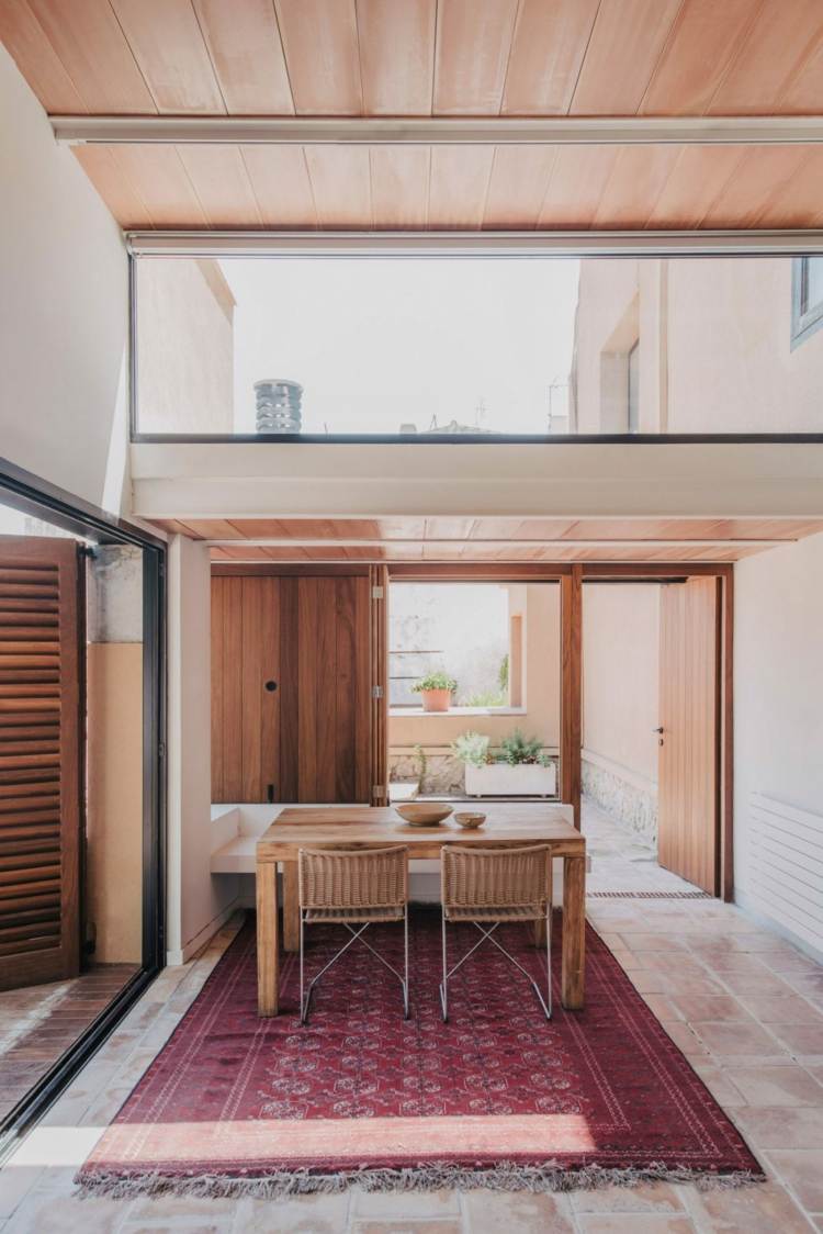 kök-design-terrass-dörr-öppna-sten-klinker-golv