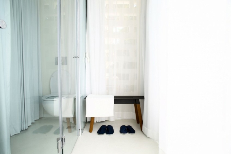kök design lapptäcke kakel bänk toalett modern interiör