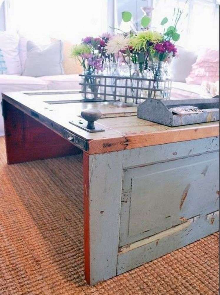 skåp-lackering-soffbord-vintage-shabby-chic-vardagsrum