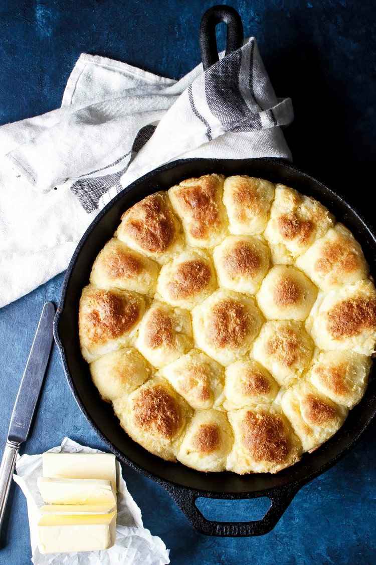 färskost mozzarella frukostrullar gör ketogent bröd själv