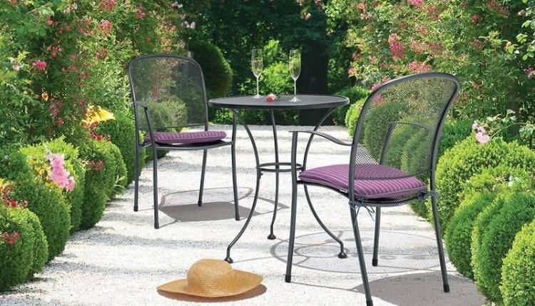 kettler-trädgårdsmöbler-set-metall-caredo-små-sidobord-stolar