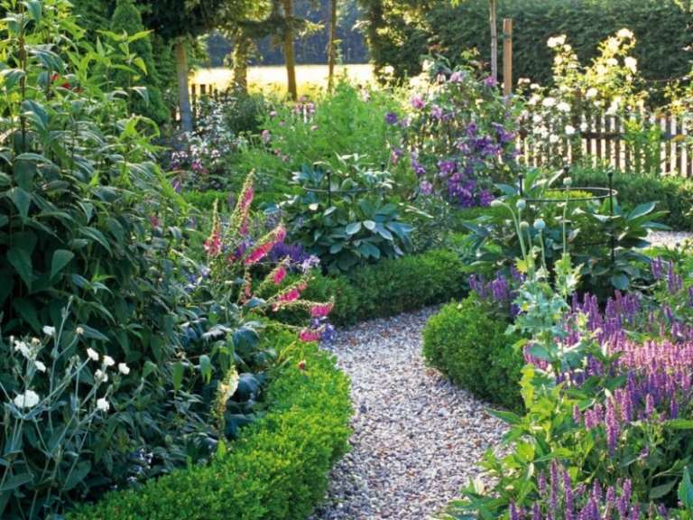 Grus-trädgård-skapa-idéer-blommor-växter-buskar