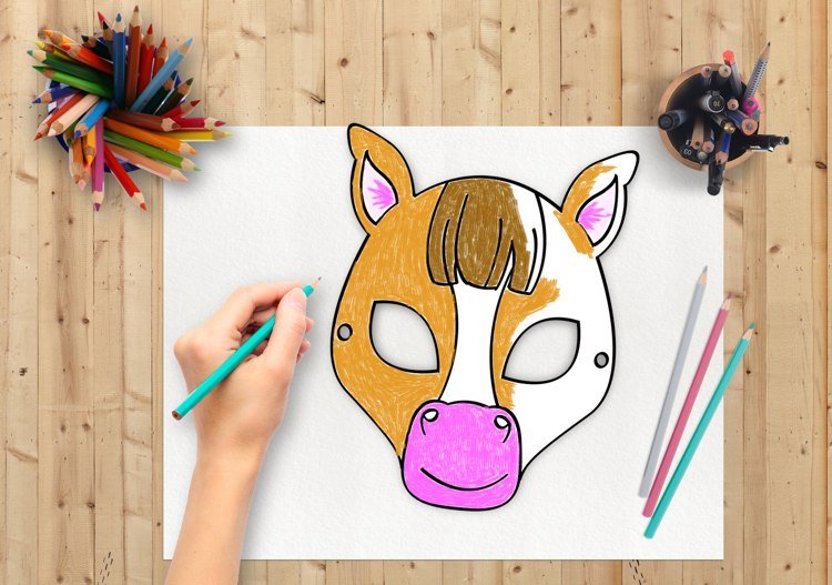 Tinker häst mask och måla DIY idéer för karneval för barn på dagis och grundskola