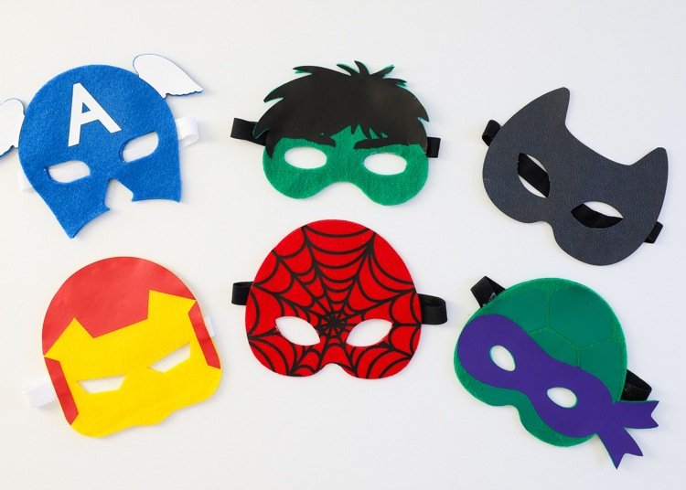 Superhjälte -masker skapar idéer för Batman och Spiderman och Flash och Iron Man