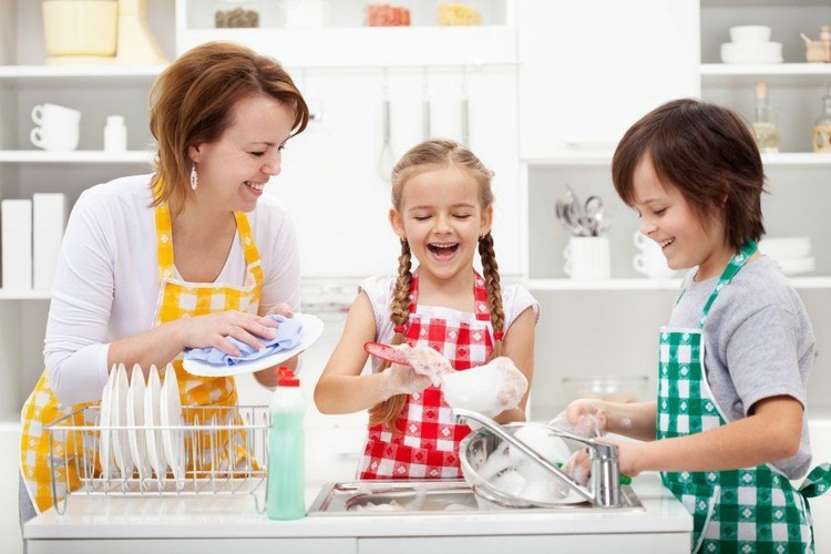 Låt barn i hushållet diska