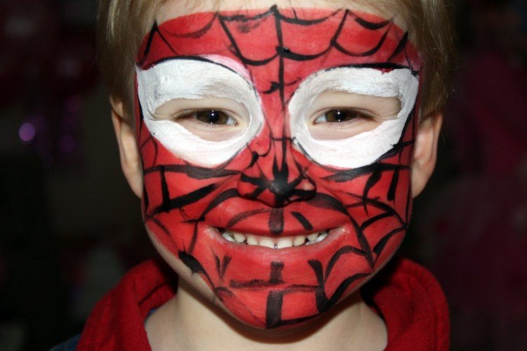 smink karneval barnidéer spiderman lätt