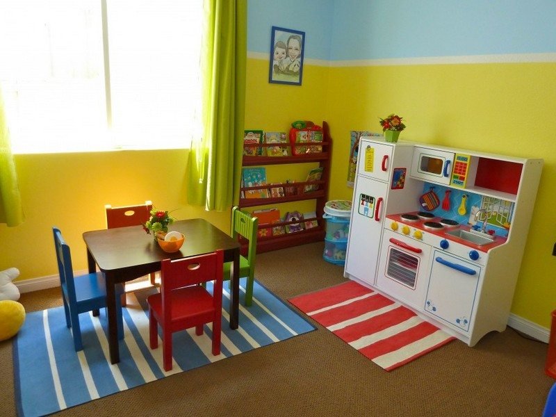 Barnkök-trä-barnrum-sött-original-gul-blått