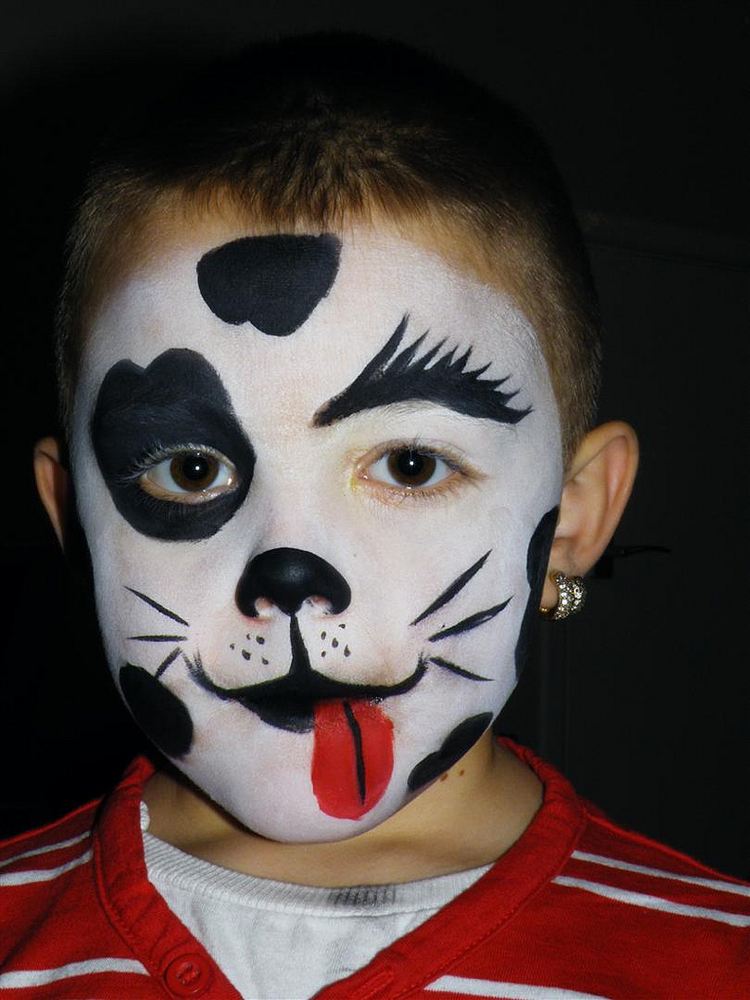 ansiktsmålning pojkar motiv hund dalmatiner