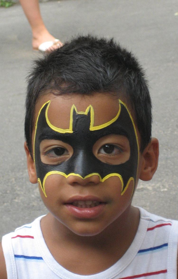ansiktsmålning pojkar motiv batman