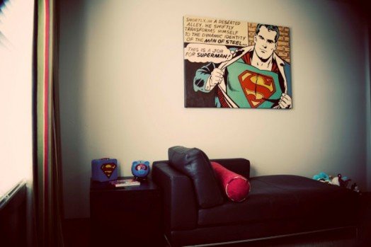 Barnrumsdekoration med superhjältemotiv för pojkar serietidning