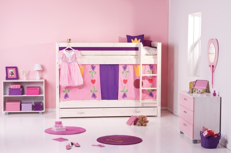 Barnrum flickor 2015 rosa väggfärg lekplats