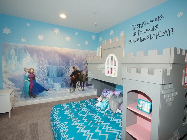 designa barnrum barnsäng-slott-säga-is drottning-väggmålning-snöflingor