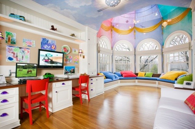 Barn-färgglada-rum-ljus-färger-pastellfärger-ideal-lämplig-för-tak