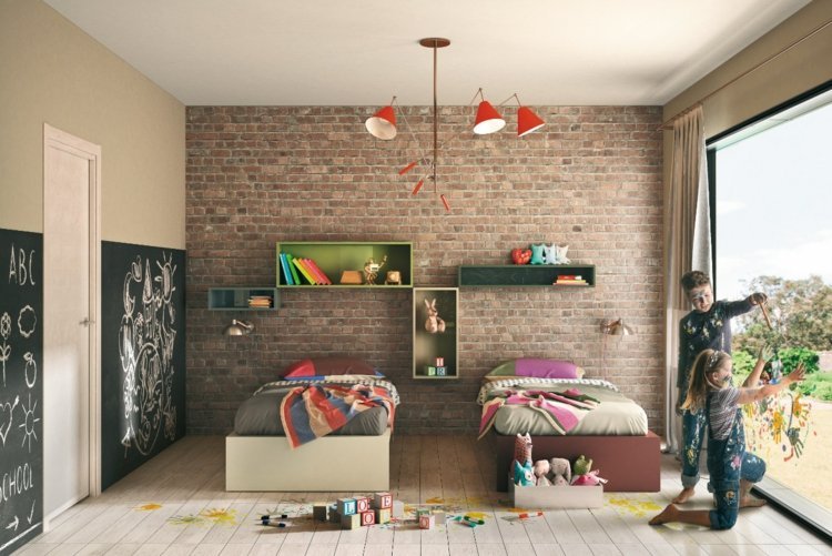 möbler-barnrum-tegel-vägg-två-sängar-ungdoms-rum-stil-tavla-färg