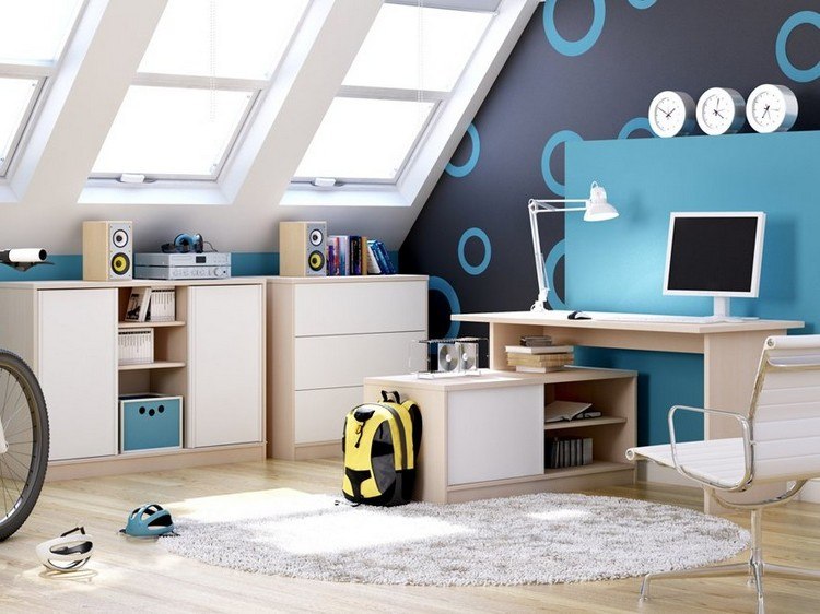 barnrum-vägg-design-idéer-pojke-vind-svart-vägg-blå-cirklar-möbler-ljus-trä