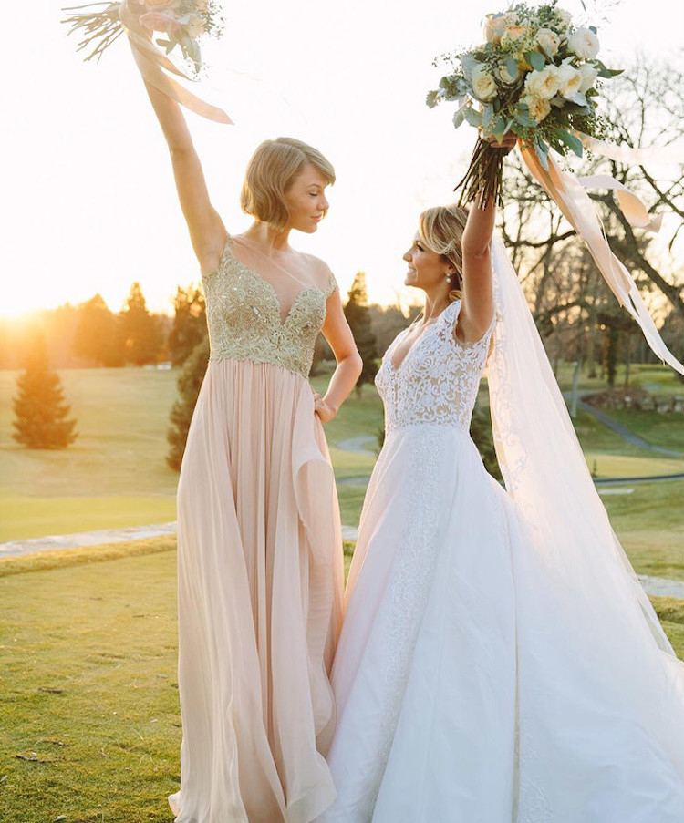 kläder-groomsmen-outfits-styling-maid of honor-taylor-swift