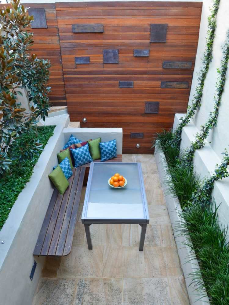 Små trädgårdar-design-trädgård bänk-trä-trädgård bord-metall