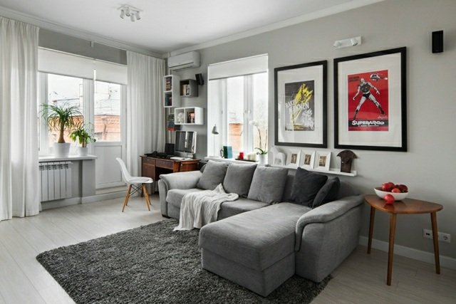 I vardagsrummet finns exempel på möbler i skandinavisk stil