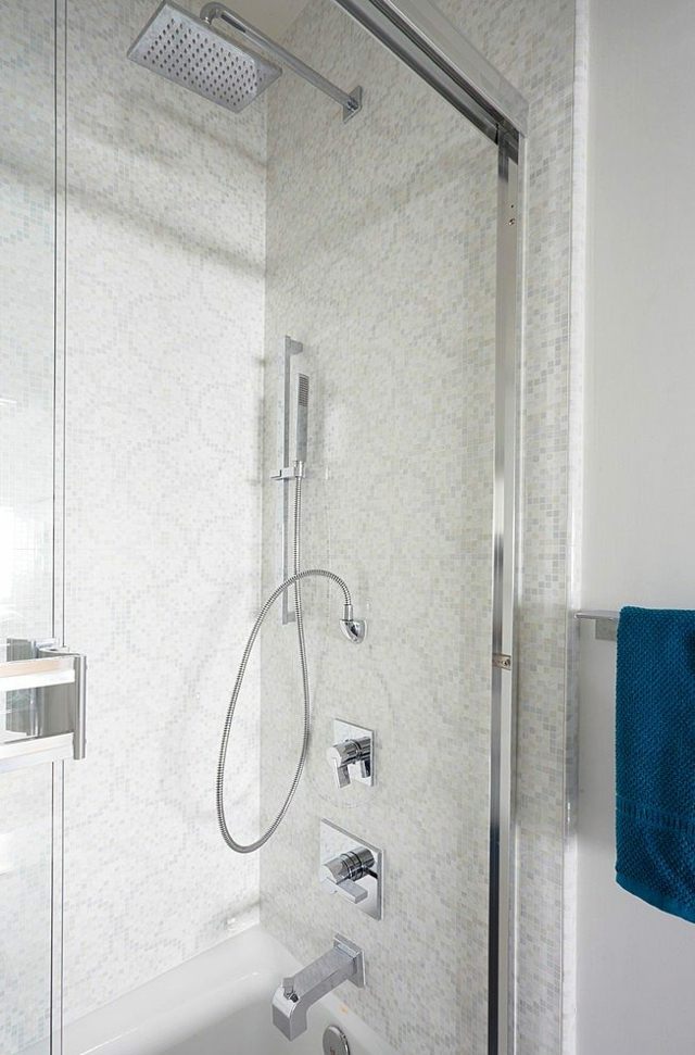 ställa in duschkabin glasvägg modern