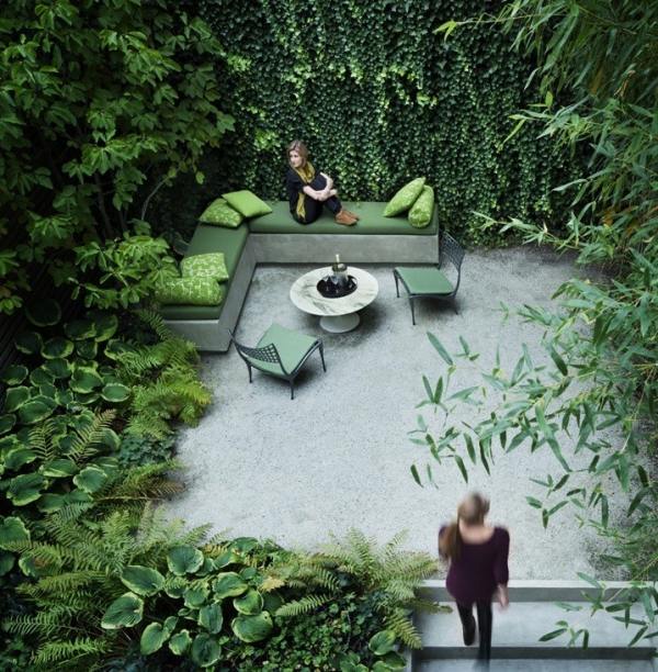 Liten trädgårdsdesign, sittgrupp, loungemöbler