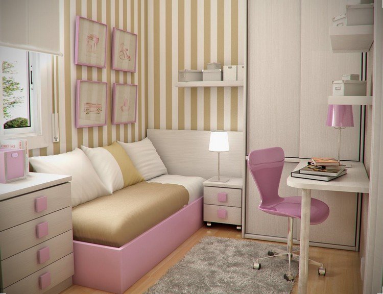 små-barnkammare-design-flicka-vit-rosa-vägg-remsor