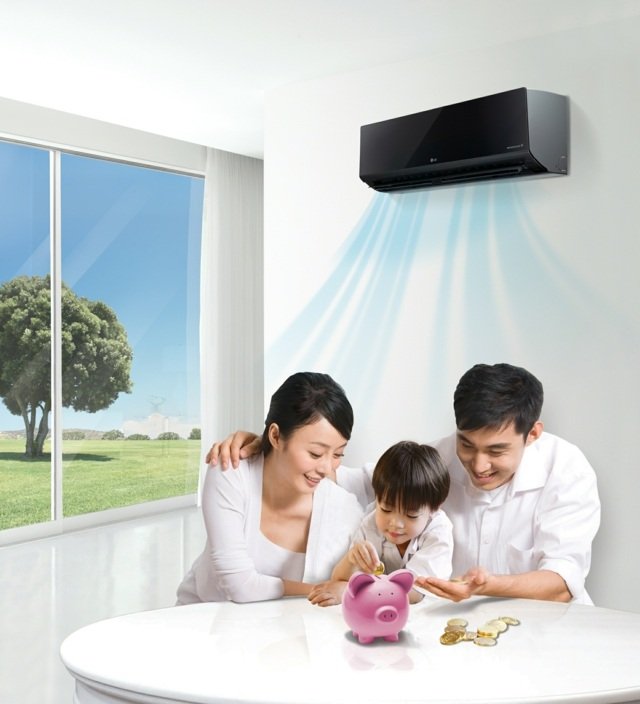 Familj-hemma-med-barn luftkonditionering
