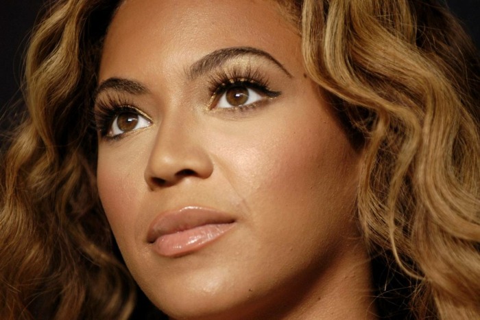 falska ögonfransar-av-Beyonce