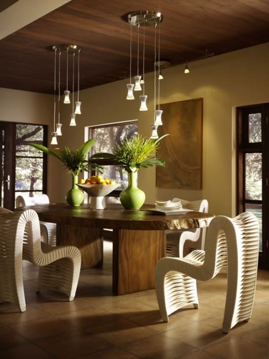 Eco möbler fåtölj bord hängande lampor matsal