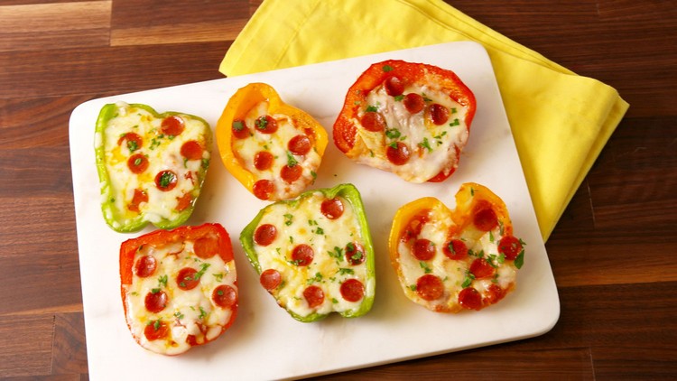 Enkla recept för matlagning med barn minipizzor i paprika