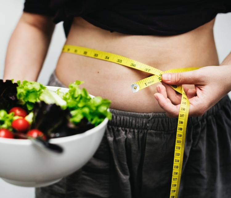 Ät högkolhydratmat och bli smal - Studera nackdelarna med lågkolhydratkost