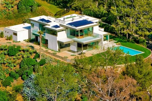 Husets sluttning modern arkitektur