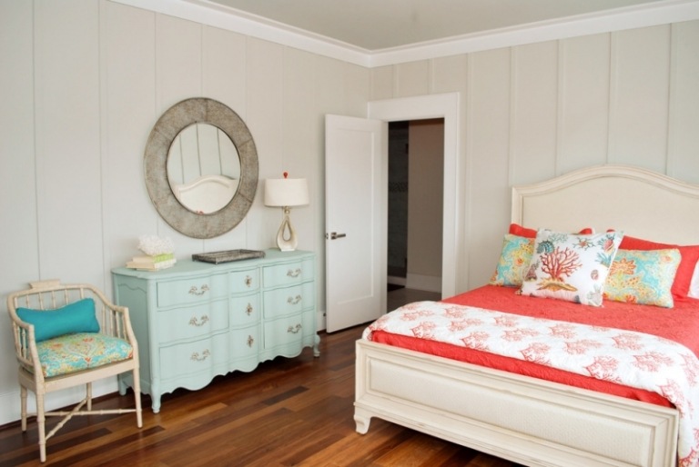 Dresser-shabby-chic-light-blue-color-bedroom
