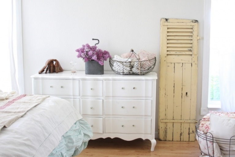 Dresser-Shabby-Chic-do-it-yourself-paint-white