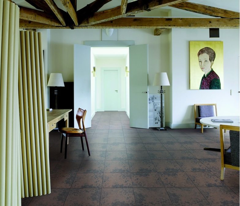 Korkgolv-lägg-hall-design-lantlig-stil vardagsrum